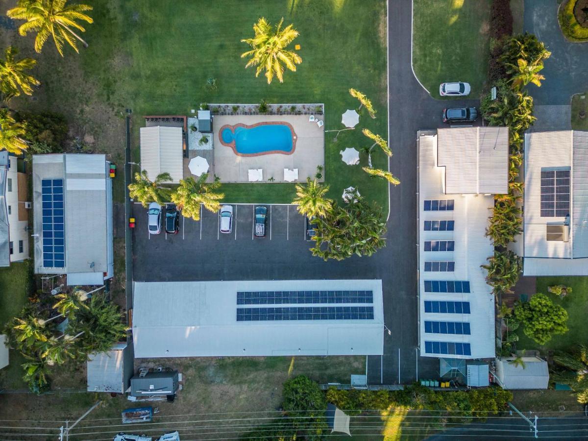 Kinka Palms Motel Yeppoon Exterior foto