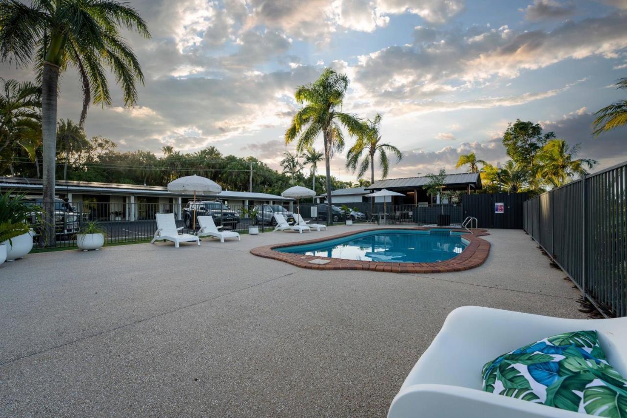 Kinka Palms Motel Yeppoon Exterior foto