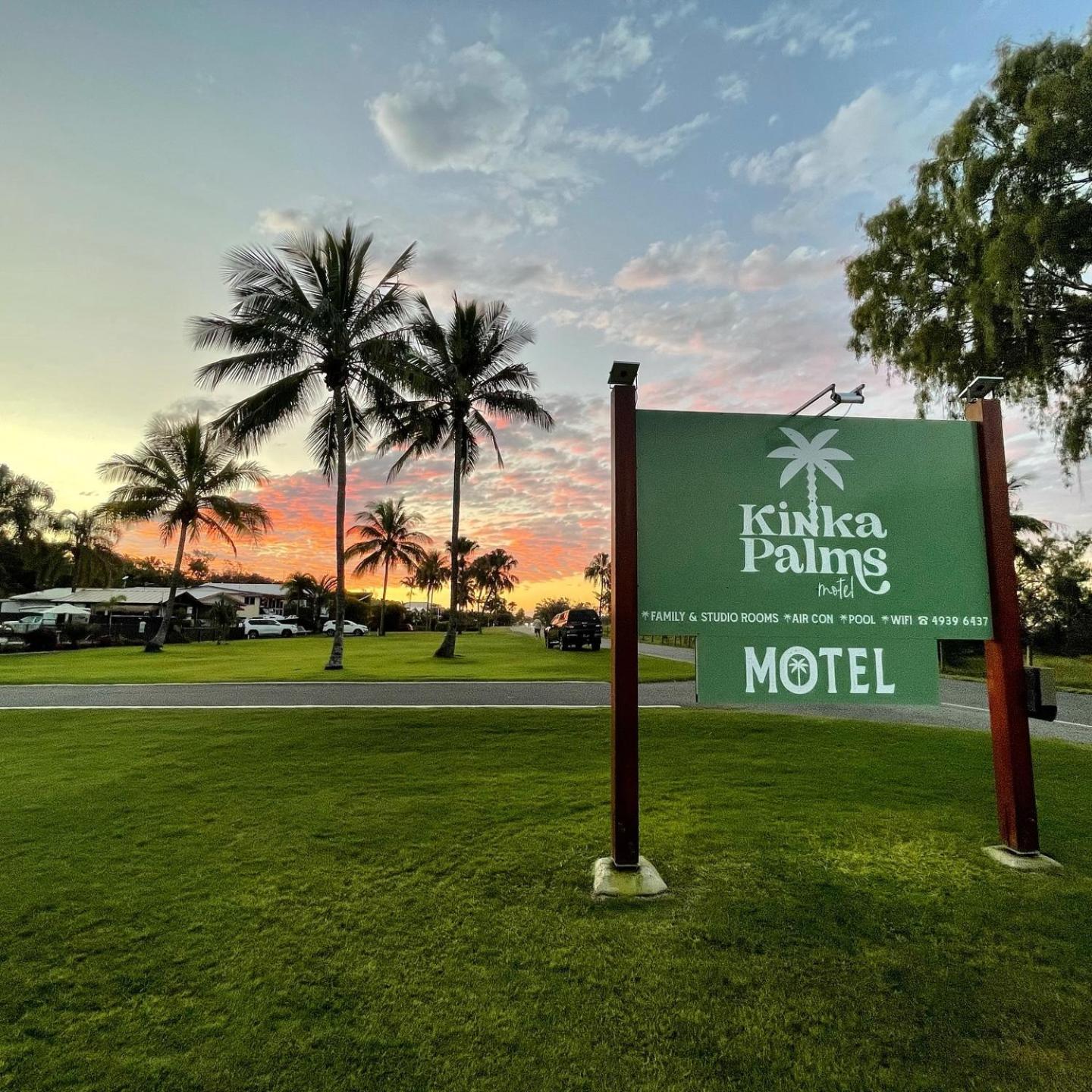 Kinka Palms Motel Yeppoon Exterior foto